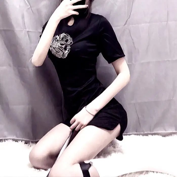 诱人小恶魔